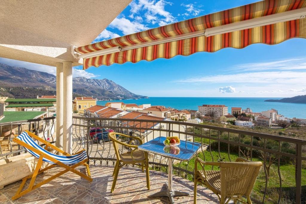 D & S Family Apartments بودفا المظهر الخارجي الصورة