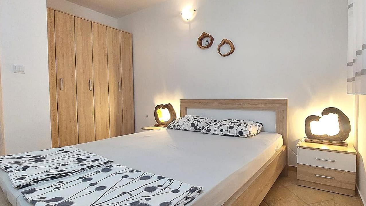 D & S Family Apartments بودفا المظهر الخارجي الصورة
