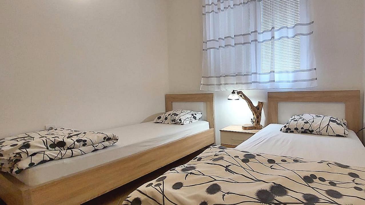 D & S Family Apartments بودفا المظهر الخارجي الصورة